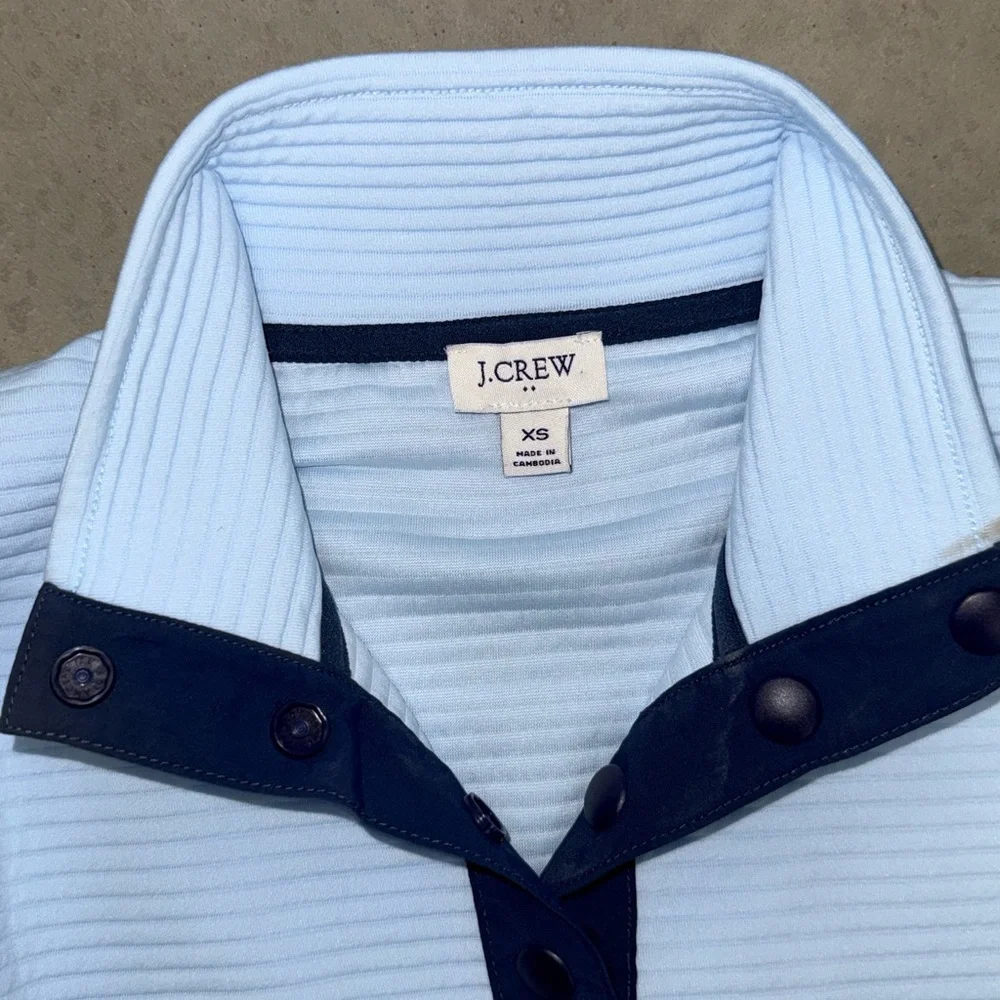 J. Crew‎ Light Blue Popover with Navy Trim